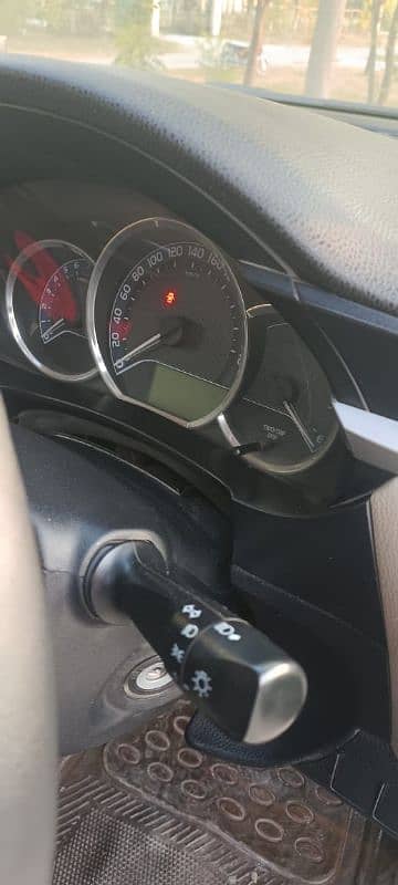 Toyota Corolla GLI 2015 8
