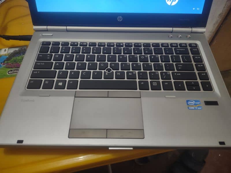 HP i5 Elite pro book 2