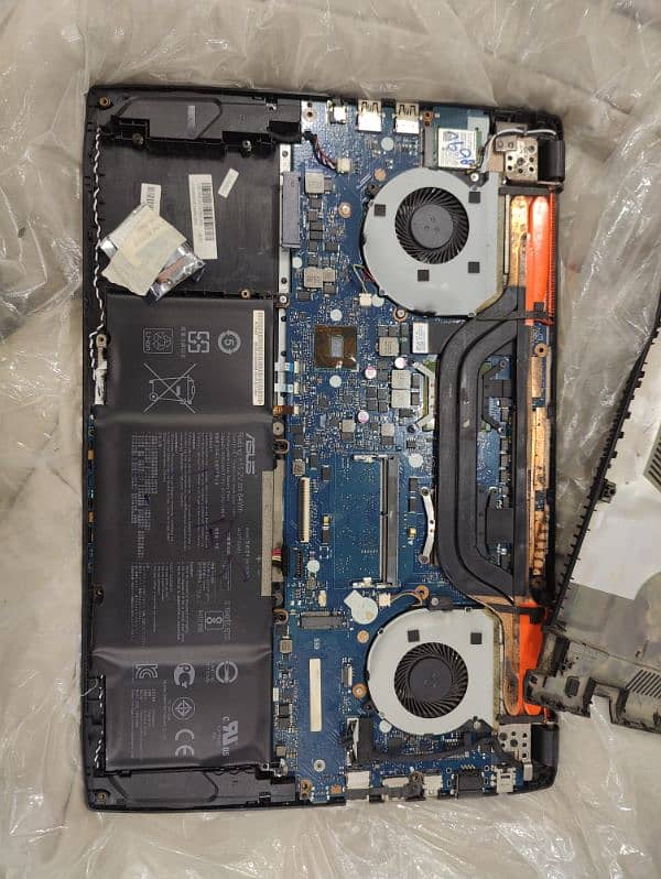 asus GL502VM LAPTOP ROG FOR PARTS 2