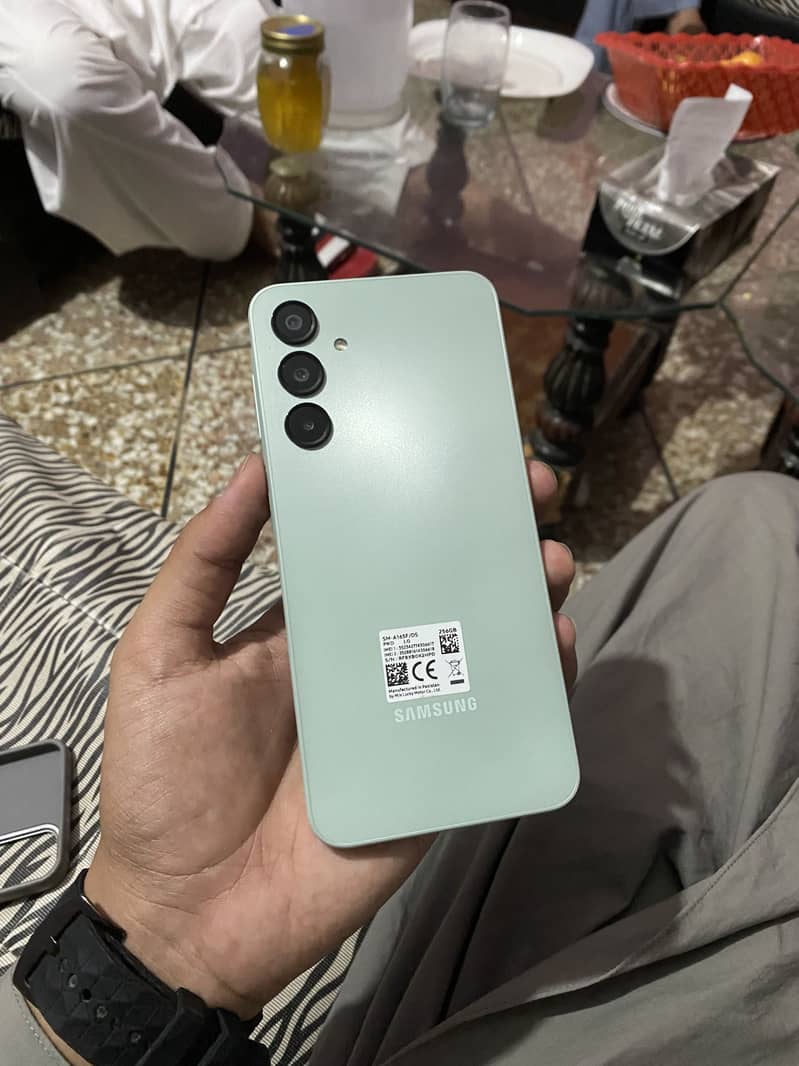Samsung Galaxy A16 0