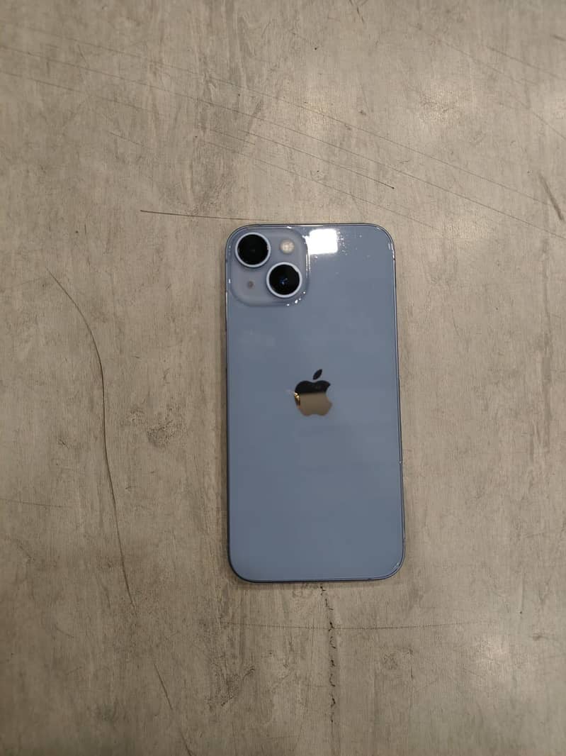 Selling iPhone 14 in sky blue colour 5