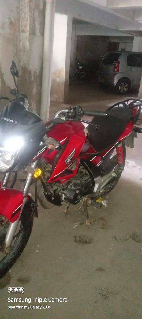 Honda CB 150F 2023 6