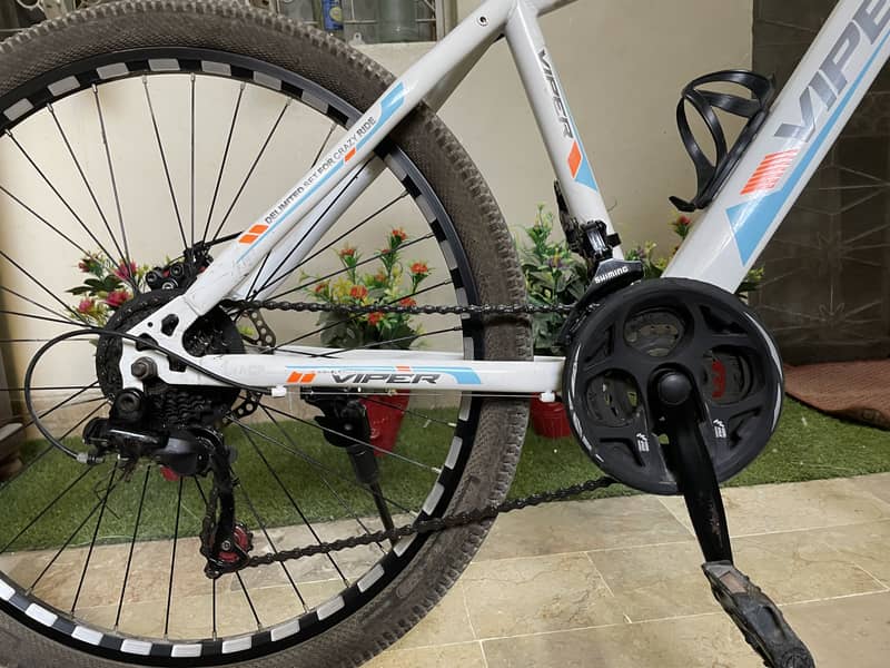 Viper F7 MTB – Disc Brakes – White – Almost New 9