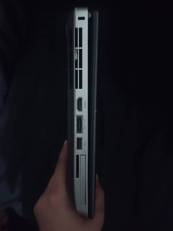 Dell Latitude E5530. 2