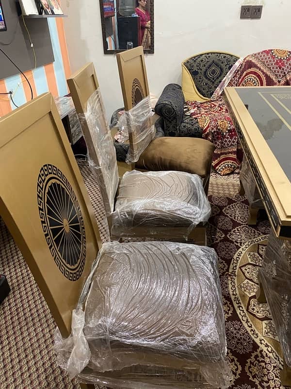 daiing table with 6 chairs 1