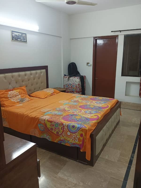 1150 Sq. Fit 2 Bed Dd Flat 2