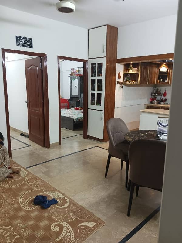 1150 Sq. Fit 2 Bed Dd Flat 4