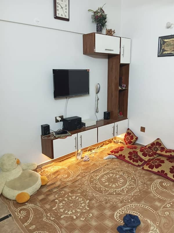 1150 Sq. Fit 2 Bed Dd Flat 9