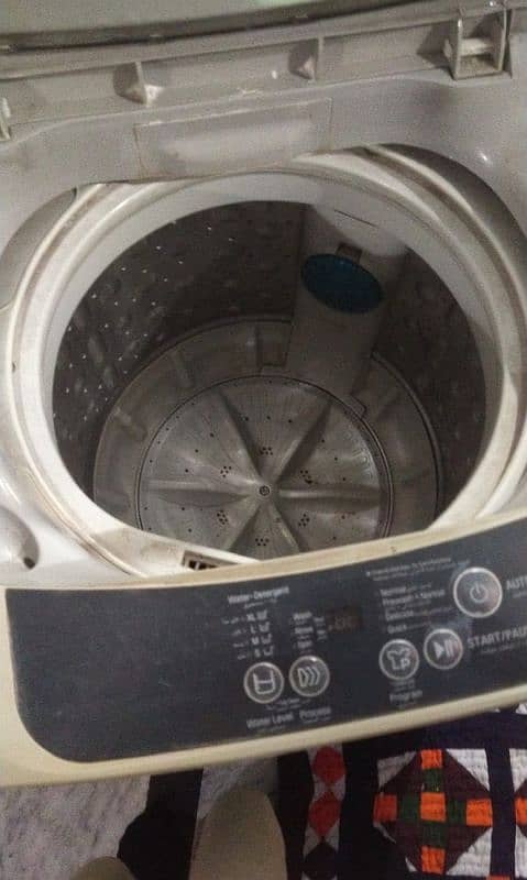 LG washing machine 10 by 10 condition 1