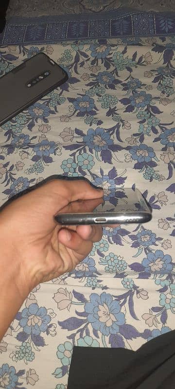 one plus 7 pro for sale Phone no:03408485185 1