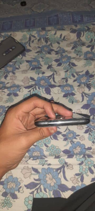 one plus 7 pro for sale Phone no:03408485185 2