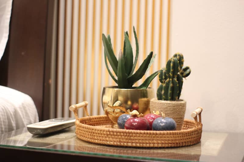 1 BED LUXURY FURNISHED FOR RANT IN GULBERG GREEN 13