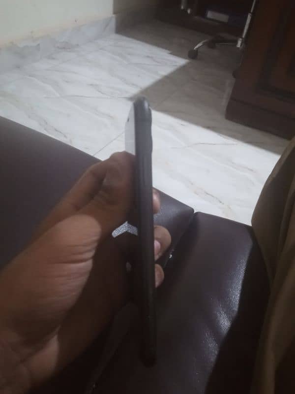 Iphone 11 (10/9.5) 3