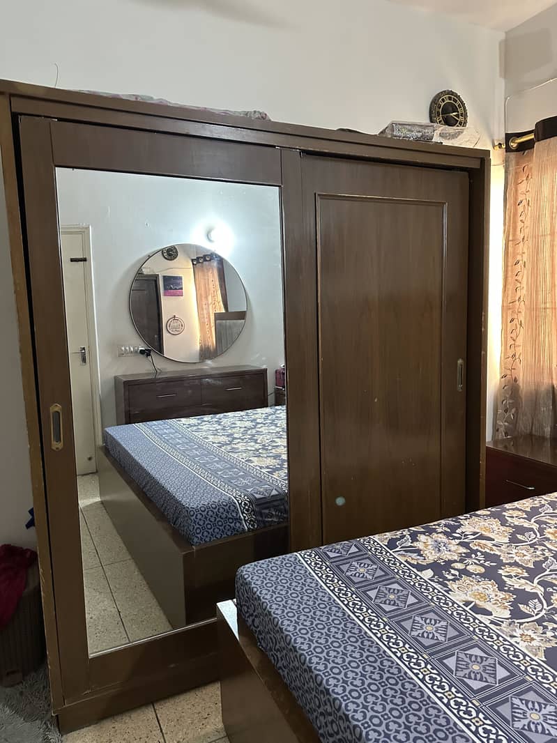 Bed, Wardrobe and Dressing Table 16
