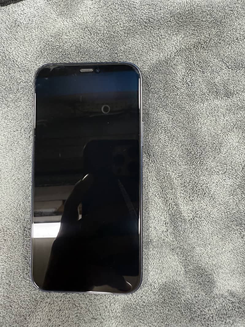 Iphone 12 Excellent Condition 8