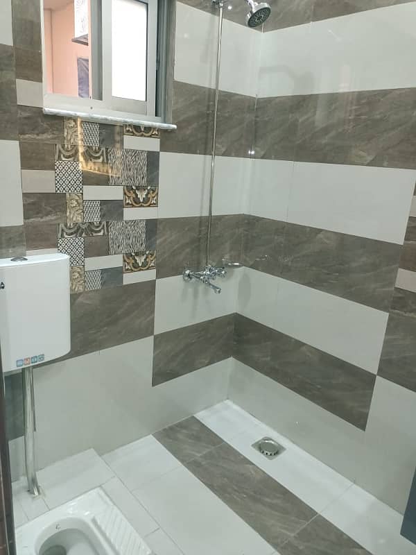 Elegant House Is Available For Rent For Rent 3