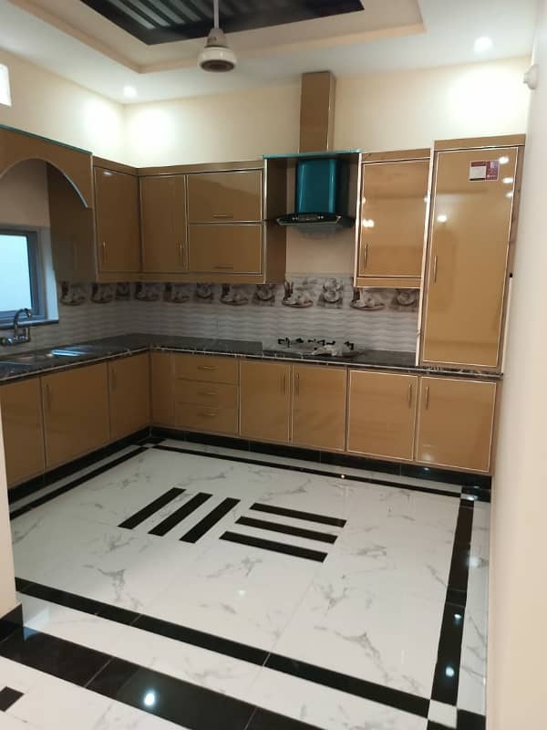 Elegant Portion Is Available For Rent 3