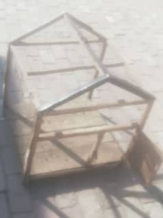 cage birds wood ka best condition jali lagi hui