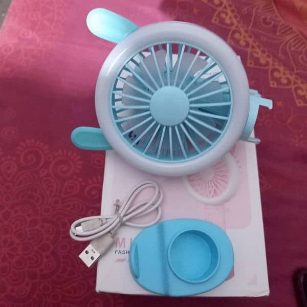 Mini Fan 1