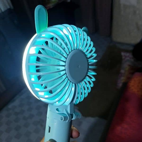 Mini Fan 3