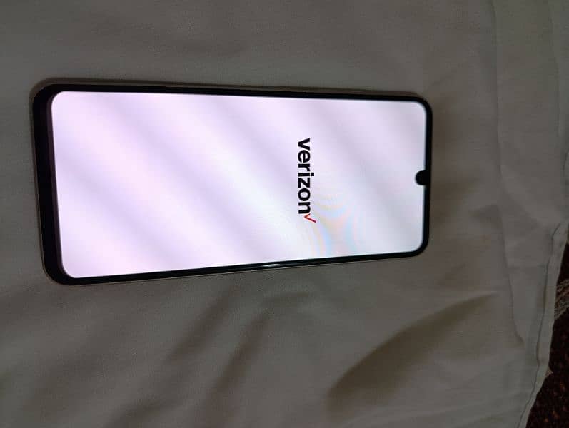 "LG V60 ThinQ 5G – Clean Set – Great Deal" 10