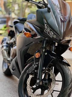 Honda CBR 500R 2016