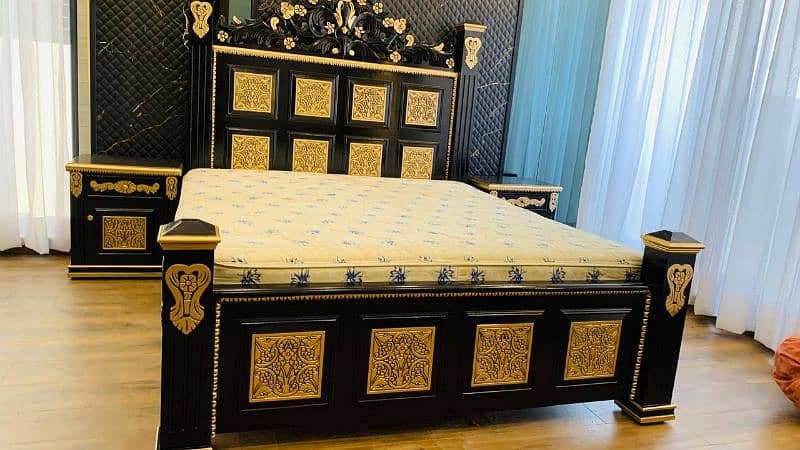 King wooden bed with mattress 6