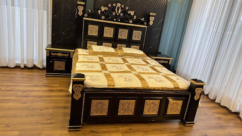 King wooden bed with mattress 14