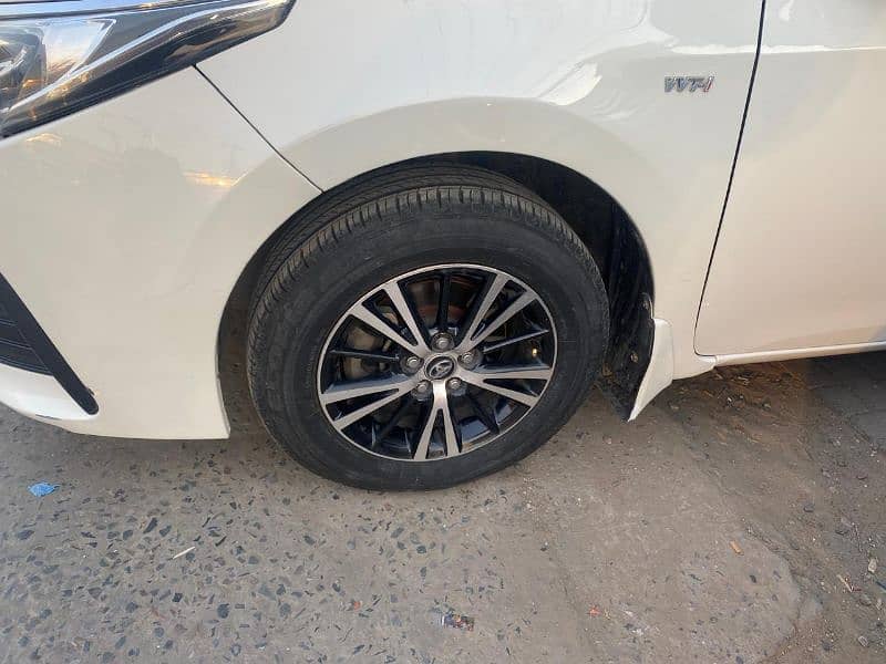 Toyota Corolla 1.3 GLI Auto 2017/18 4