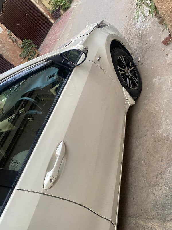 Toyota Corolla 1.3 GLI Auto 2017/18 6