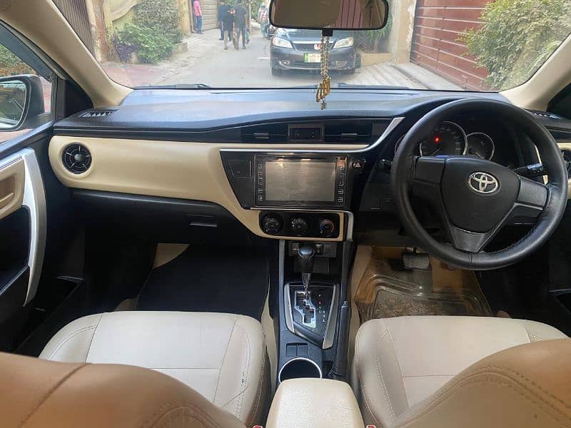 Toyota Corolla 1.3 GLI Auto 2017/18 9