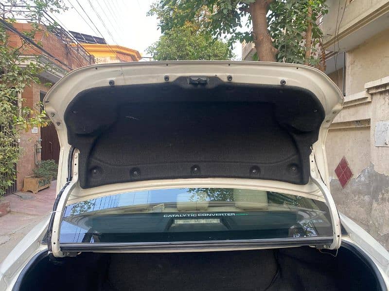 Toyota Corolla 1.3 GLI Auto 2017/18 11