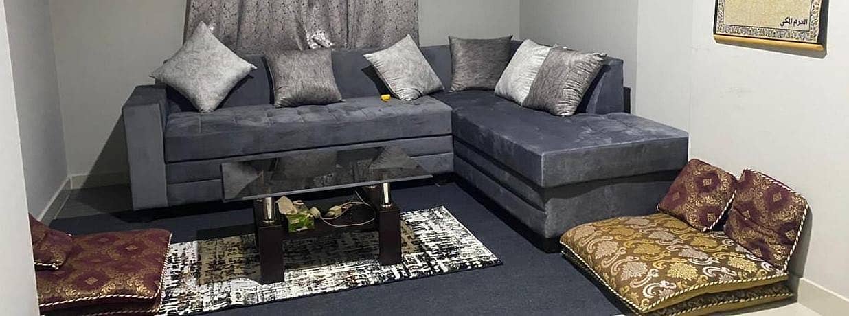 Urgent sale sofa 7 seater comfortable + free coffee table 0