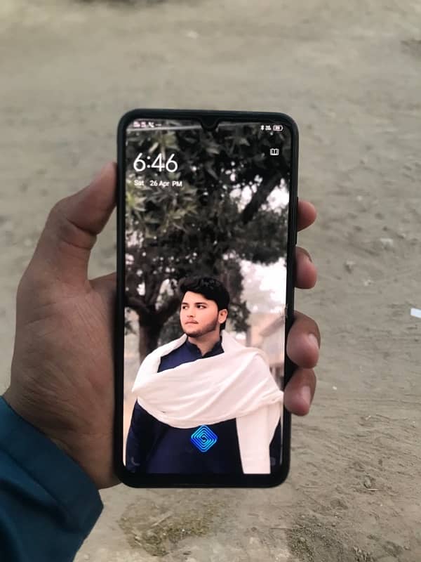 vivo s1 pro Ram =4:128 condition rafh farnth finger  good working 3