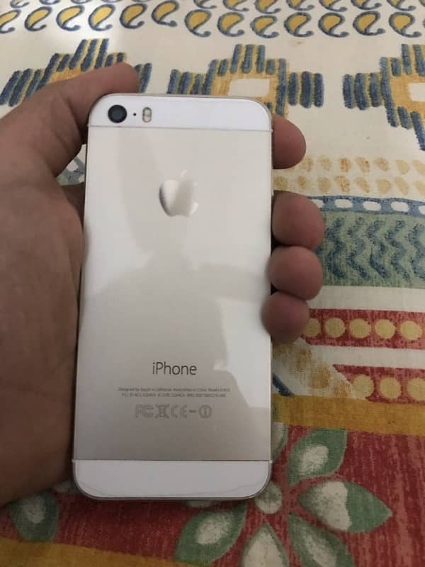 Iphone 5s PTA Approved 32gb 1