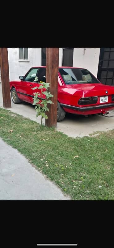 BMW 5 Series 1985 Classic E28 M5 3