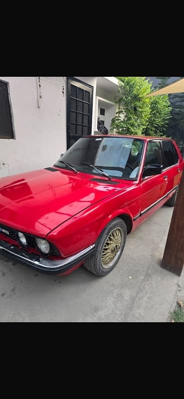 BMW 5 Series 1985 Classic E28 M5 4
