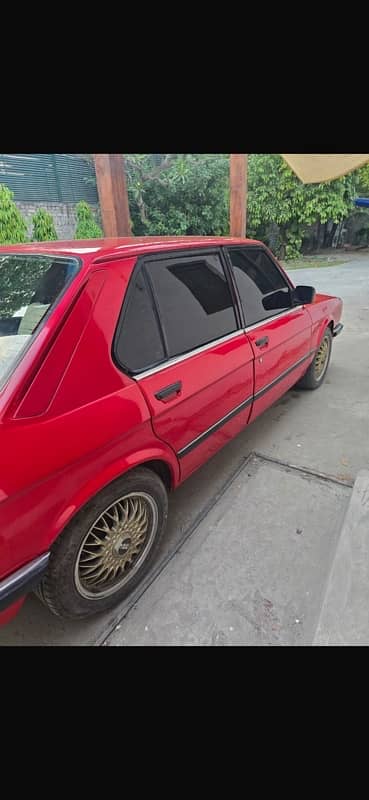 BMW 5 Series 1985 Classic E28 M5 7