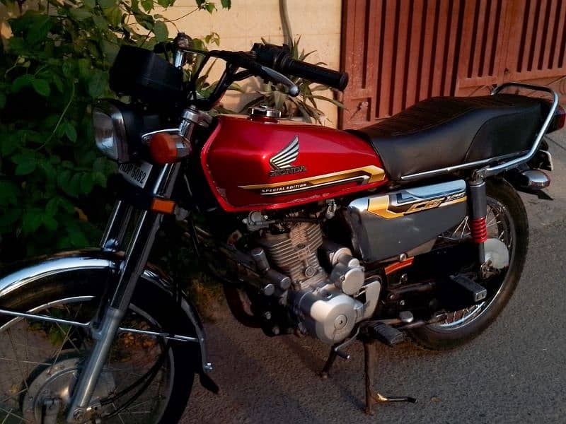 Honda CG 125 SPECIAL ADDITION 7