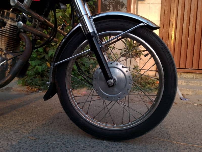Honda CG 125 SPECIAL ADDITION 6