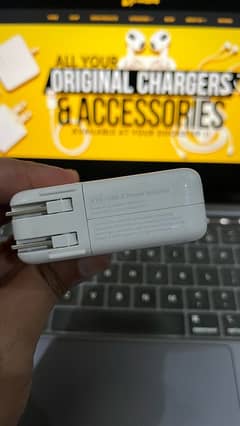 MacBook type C adapter