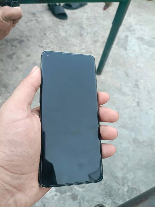 One Plus 8 5g 1