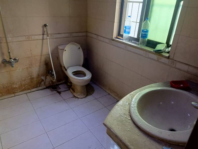 7.5 Double Story House For Rent 6