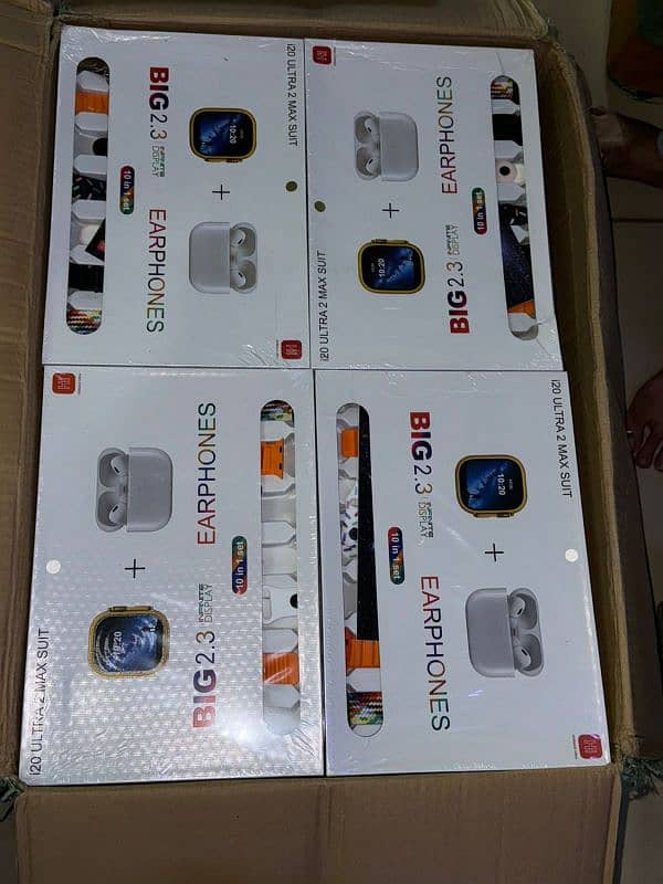 I 20 Ultra Smart watch with Earbuds and 7 straps 4