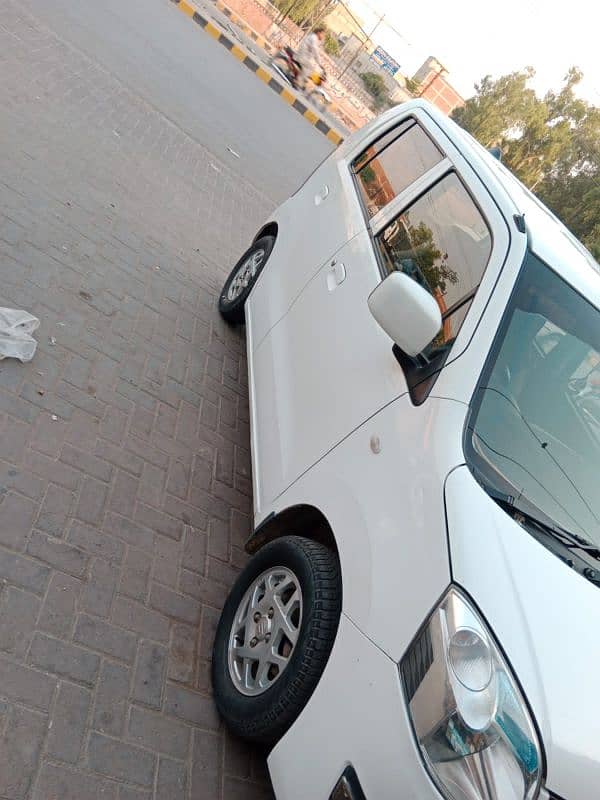 Suzuki Wagon R 2019 Very fine condition 6