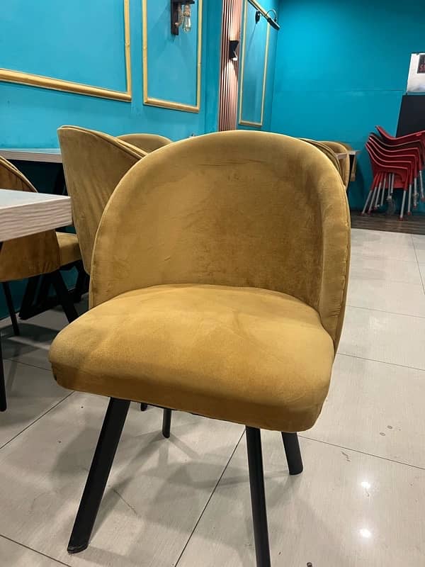 table chair 2
