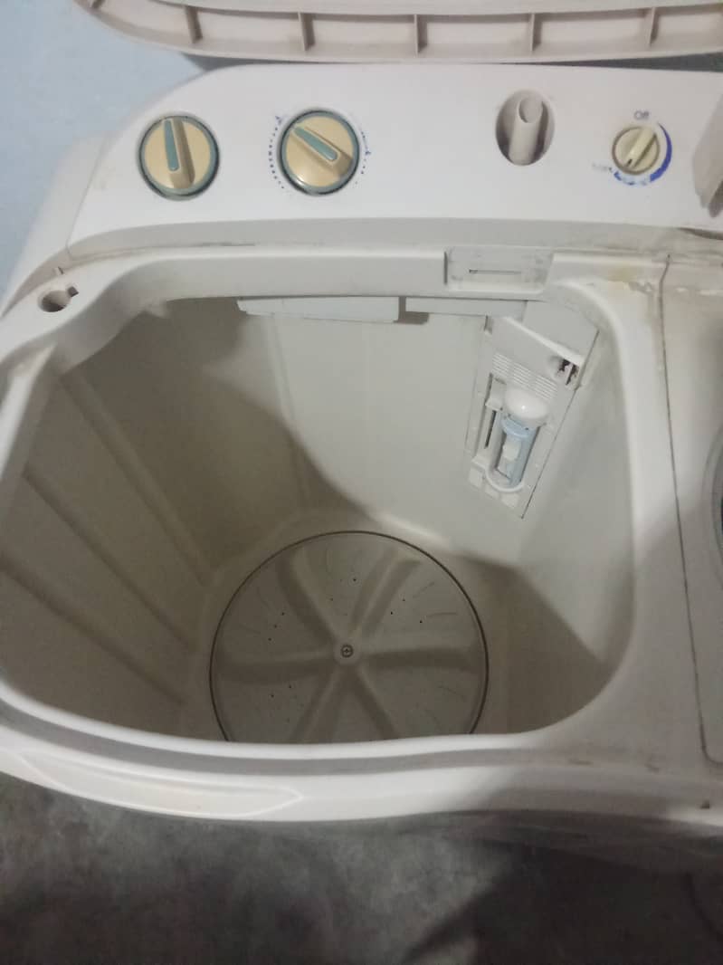 Washing machine for sell 3