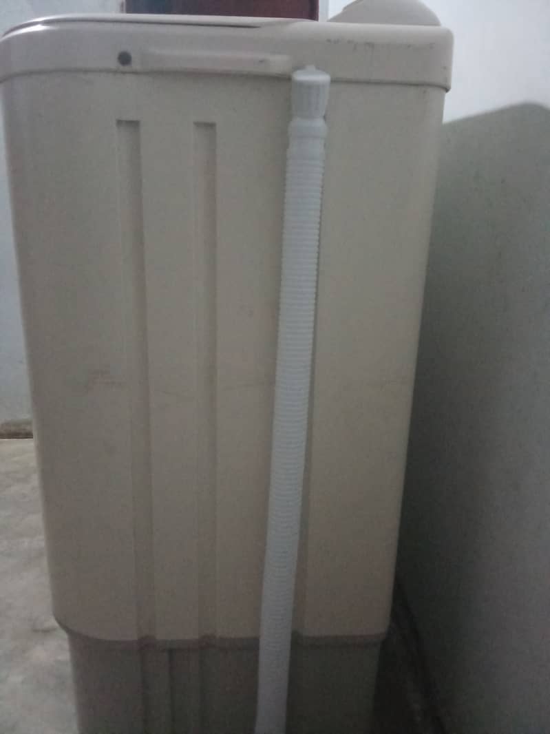 Washing machine for sell 4