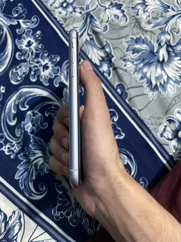 iphone 11 jv 64gb 0