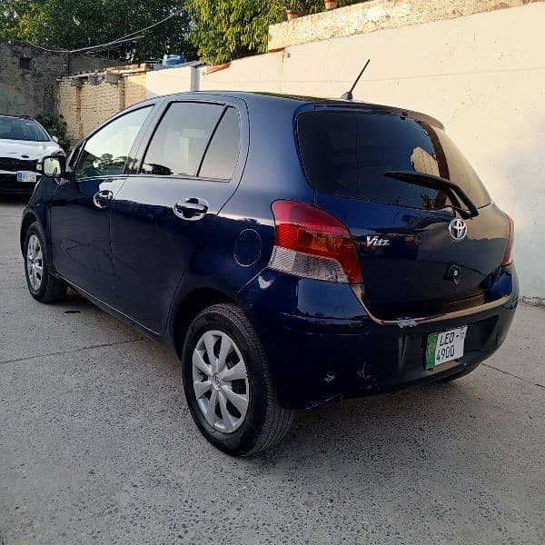Toyota Vitz 2008 3